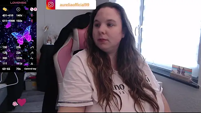 AureliaWinter online show from January 19, 2026, 10:30 am