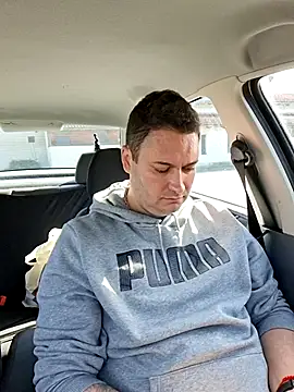 nemes2 online show from February 25, 2026, 8:47 am