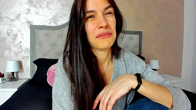 JennaMyers online show from April 8, 2026, 7:04 pm