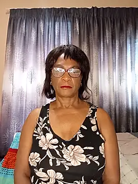 Snapshot of Hotgrannyx chatting on March 5, 2026, 4:42 am Hotgrannyx online show from March 5, 2026, 4:42 am