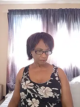 Snapshot of Hotgrannyx chatting on June 5, 2026, 11:16 am Hotgrannyx online show from June 5, 2026, 11:16 am