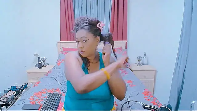 Snapshot of Indianlust69 chatting on November 16, 2025, 6:12 pm Indianlust69 online show from November 16, 2025, 6:12 pm