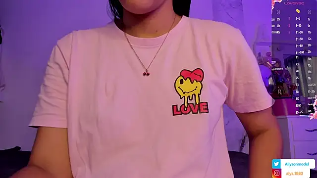 alysson 18 online show from February 11, 2026, 2:17 pm