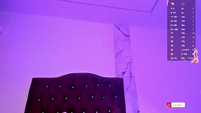 alysson 18 online show from November 10, 2025, 1:16 pm