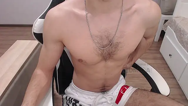 Snapshot of Mandarin4ks chatting on March 19, 2025, 5:06 pm Mandarin4ks online show from March 19, 2025, 5:06 pm