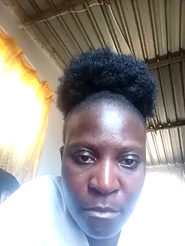 Cinderellablack online show from November 13, 2025, 1:48 pm