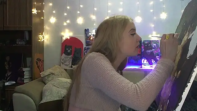 Snapshot of SecretSophia chatting on March 2, 2025, 11:17 pm SecretSophia online show from March 2, 2025, 11:17 pm