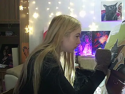 Snapshot of SecretSophia chatting on March 19, 2025, 9:37 pm SecretSophia online show from March 19, 2025, 9:37 pm