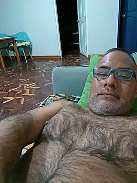 PhillDrake11 online show from June 19, 2026, 12:16 am
