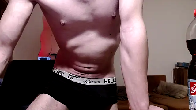 Snapshot of sexymann92 chatting on December 13, 2025, 8:04 pm sexymann92 online show from December 13, 2025, 8:04 pm