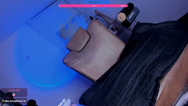 Snapshot of azulawitch666 chatting on November 28, 2025, 11:32 am azulawitch666 online show from November 28, 2025, 11:32 am