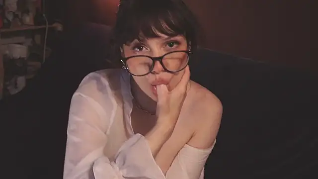 Snapshot of juby_yuby chatting on March 7, 2025, 4:55 pm juby yuby online show from March 7, 2025, 4:55 pm