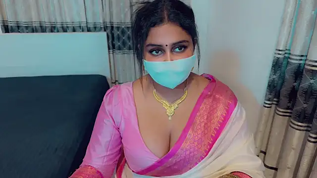 Snapshot of SonY_CaM chatting on September 22, 2025, 5:19 pm SonY CaM online show from September 22, 2025, 5:19 pm