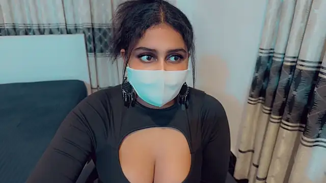 Snapshot of SonY_CaM chatting on October 9, 2025, 4:40 pm SonY CaM online show from October 9, 2025, 4:40 pm