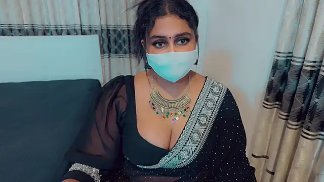 Snapshot of SonY_CaM chatting on November 4, 2025, 4:44 pm SonY CaM online show from November 4, 2025, 4:44 pm