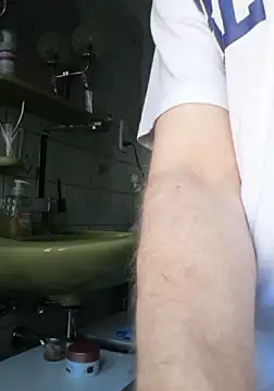 Bblfgbb online show from September 19, 2025, 4:11 pm