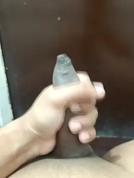 Snapshot of Deluxe_dick chatting on September 17, 2025, 12:18 pm Deluxe dick online show from September 17, 2025, 12:18 pm