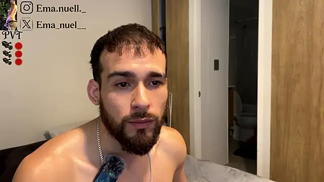Snapshot of Emanuell__ chatting on May 16, 2026, 12:42 am Emanuell online show from May 16, 2026, 12:42 am