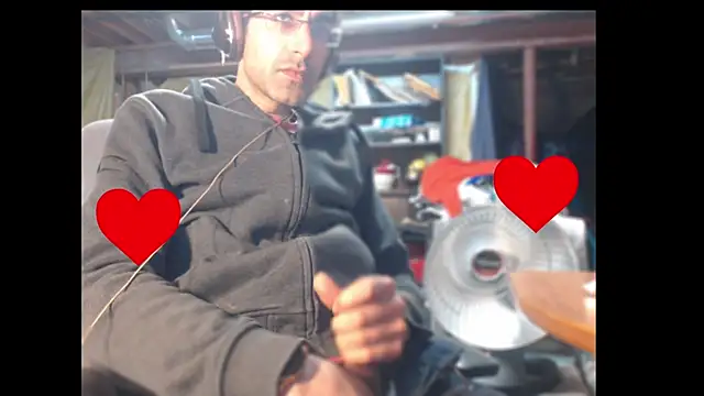 Snapshot of Gsmile1 chatting on March 1, 2025, 10:10 pm Gsmile1 online show from March 1, 2025, 10:10 pm