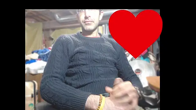 Snapshot of Gsmile1 chatting on April 8, 2026, 12:50 pm Gsmile1 online show from April 8, 2026, 12:50 pm