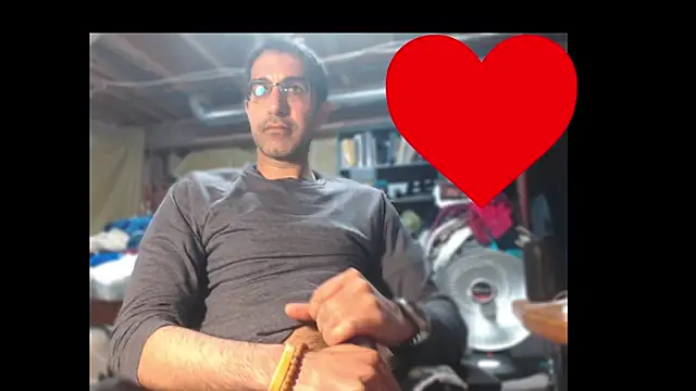 Snapshot of Gsmile1 chatting on March 29, 2026, 5:03 pm Gsmile1 online show from March 29, 2026, 5:03 pm