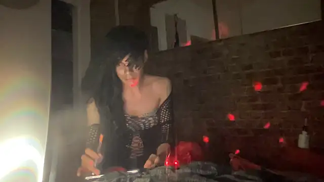 femmnyc online show from March 15, 2025, 8:04 am