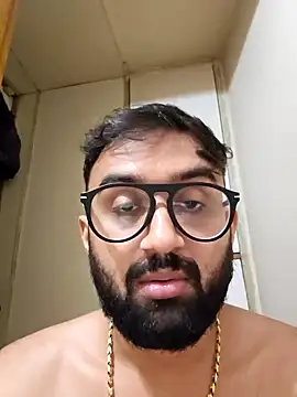 Snapshot of love4shownude chatting on December 22, 2024, 6:06 am love4shownude online show from December 22, 2024, 6:06 am