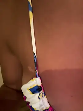 Snapshot of giagia96 chatting on February 27, 2025, 7:30 am giagia96 online show from February 27, 2025, 7:30 am