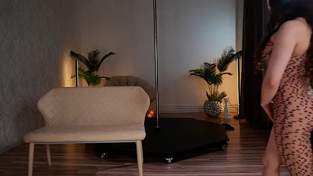 KittyCaitlin online show from March 29, 2026, 9:16 pm