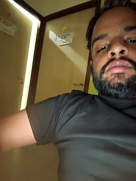 yashu9 online show from March 22, 2026, 11:06 pm