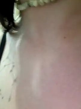 Snapshot of LazyTanukii chatting on January 18, 2025, 4:59 am LazyTanukii online show from January 18, 2025, 4:59 am