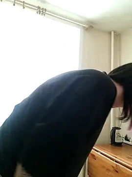 Snapshot of LazyTanukii chatting on December 10, 2024, 8:30 am LazyTanukii online show from December 10, 2024, 8:30 am