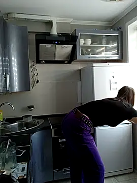 Snapshot of LazyTanukii chatting on September 15, 2025, 6:14 am LazyTanukii online show from September 15, 2025, 6:14 am