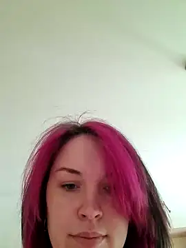 Snapshot of LazyTanukii chatting on December 2, 2024, 4:59 am LazyTanukii online show from December 2, 2024, 4:59 am