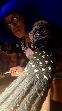 MirthildaVenza online show from April 9, 2026, 8:42 am