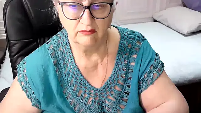 Snapshot of LolkaAlyss chatting on February 11, 2026, 7:03 pm LolkaAlyss online show from February 11, 2026, 7:03 pm