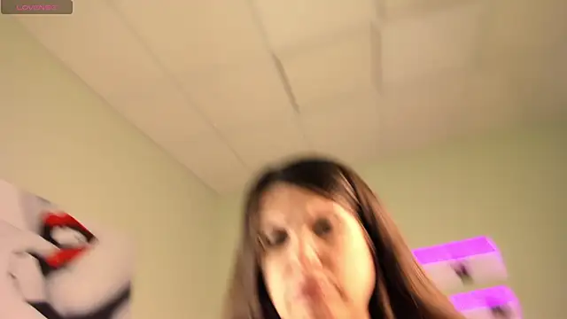 BattyMoll online show from December 20, 2025, 3:48 pm