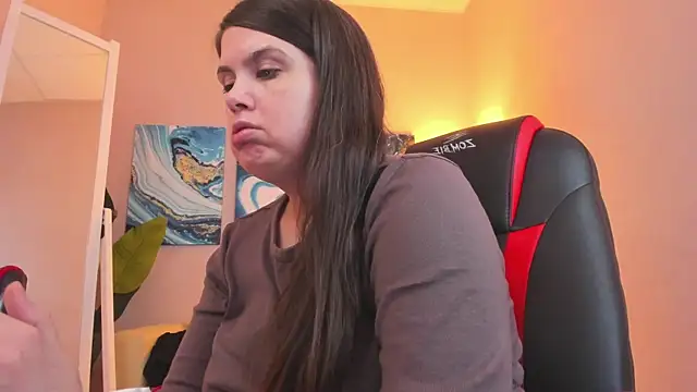 Snapshot of BattyMoll chatting on March 3, 2025, 2:11 am BattyMoll online show from March 3, 2025, 2:11 am