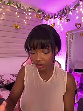 Vane Rossee online show from March 4, 2026, 11:45 pm