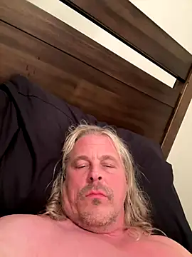 Snapshot of zeus337 chatting on December 18, 2025, 2:49 am zeus337 online show from December 18, 2025, 2:49 am