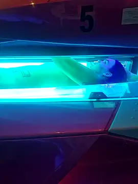 Snapshot of blowstarxxx chatting on November 23, 2025, 12:37 pm blowstarxxx online show from November 23, 2025, 12:37 pm