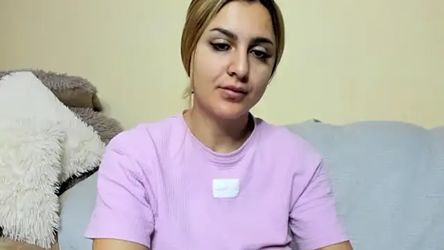 NicolePlay online show from February 22, 2026, 4:59 am