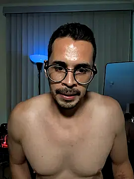 Snapshot of towers_j chatting on October 3, 2025, 3:41 am towers j online show from October 3, 2025, 3:41 am