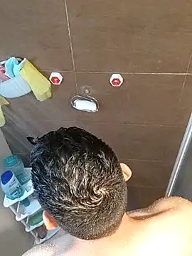 Snapshot of towers_j chatting on February 26, 2025, 5:00 pm towers j online show from February 26, 2025, 5:00 pm