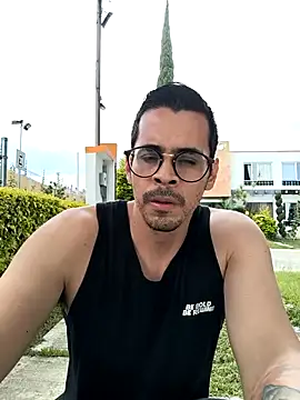 Snapshot of towers_j chatting on September 11, 2025, 7:25 pm towers j online show from September 11, 2025, 7:25 pm