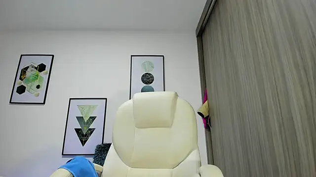 Paty37 online show from April 23, 2026, 12:40 pm