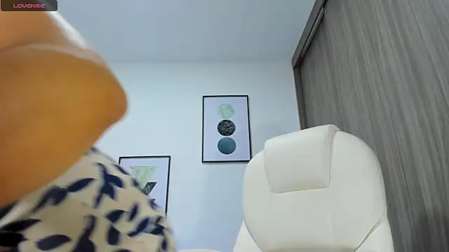 Paty37 online show from April 17, 2026, 11:51 pm