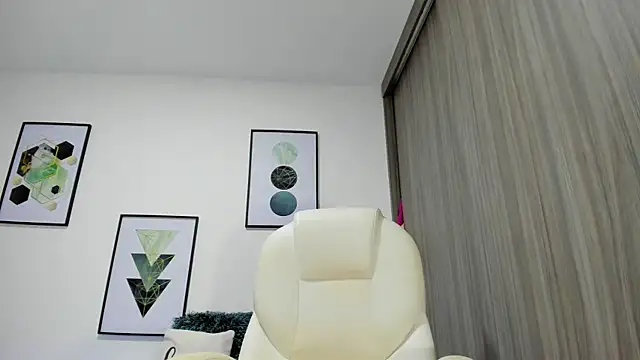 Paty37 online show from April 24, 2026, 12:45 am