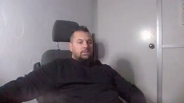 rabyto2 online show from December 14, 2025, 7:47 am