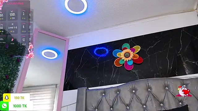 Snapshot of LAILAGUMMY chatting on November 5, 2025, 2:09 pm LAILAGUMMY online show from November 5, 2025, 2:09 pm